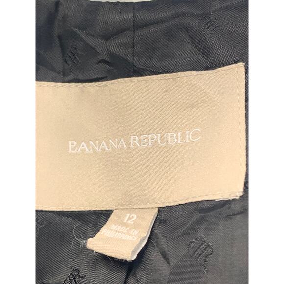 Banana Republic Women's Two Button Blazer Jacket Long Sleeve Black Size 12 - Picture 3 of 4